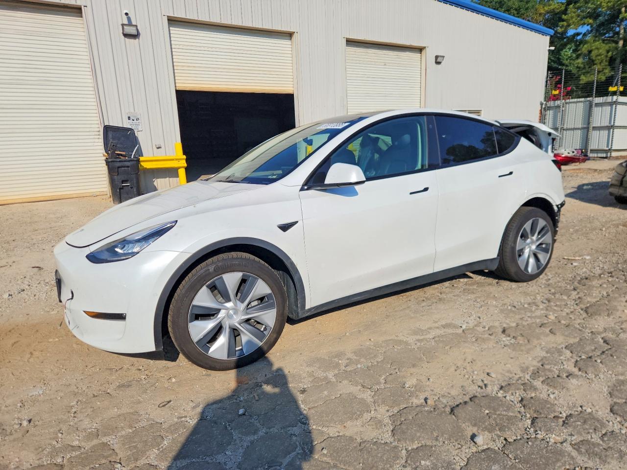 2022 TESLA MODEL Y | 7SAYGDEE6NF420559 | UPCARS
