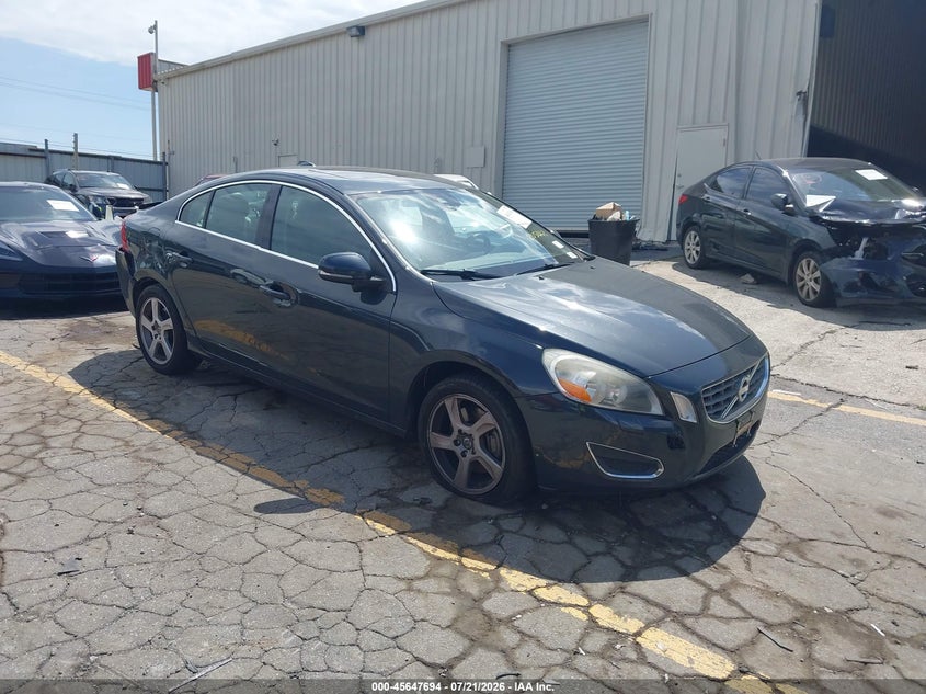 2013 VOLVO S60 T5/T5 PLATINUM/T5 PREMIER/T5 PREMIER PLUS | YV1612FH9D2205062 | UPCARS