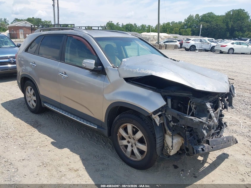 2013 KIA SORENTO LX | 5XYKT3A62DG352663 | UPCARS
