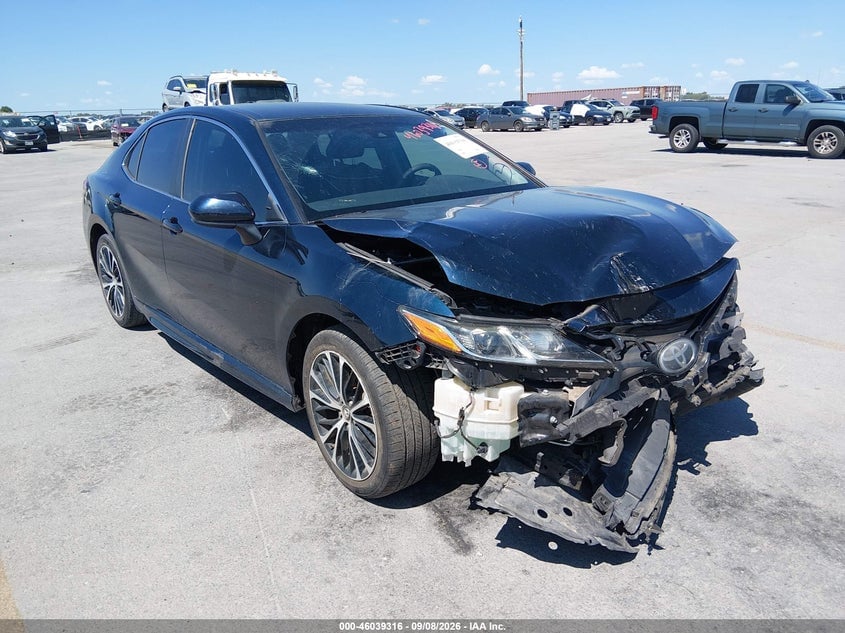 2018 TOYOTA CAMRY SE | 4T1B11HK0JU634125 | UPCARS