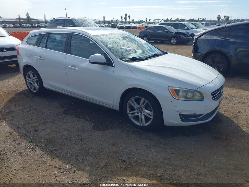 2015 VOLVO V60 T5 PREMIER | YV126MEB6F1192420 | UPCARS