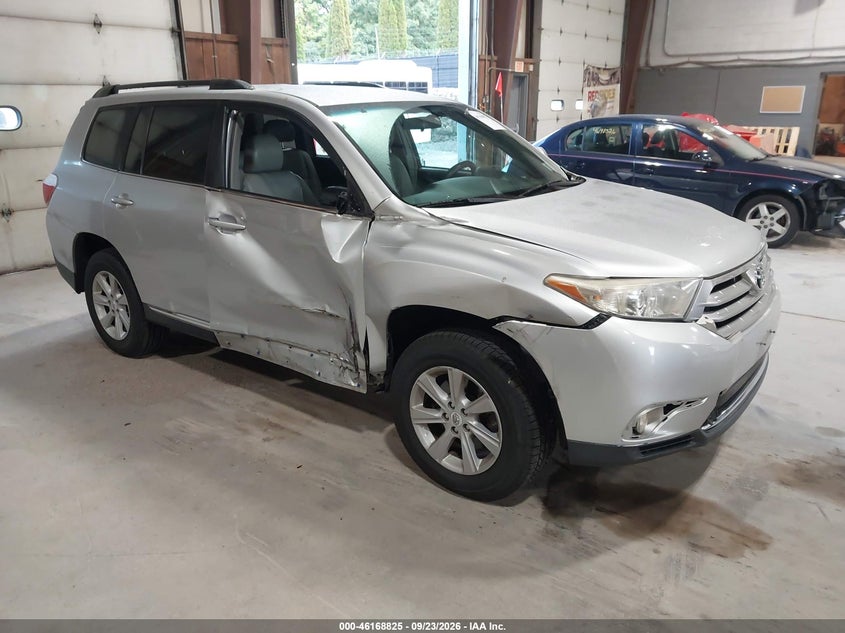 2012 TOYOTA HIGHLANDER BASE V6 | 5TDBK3EH6CS126724 | UPCARS
