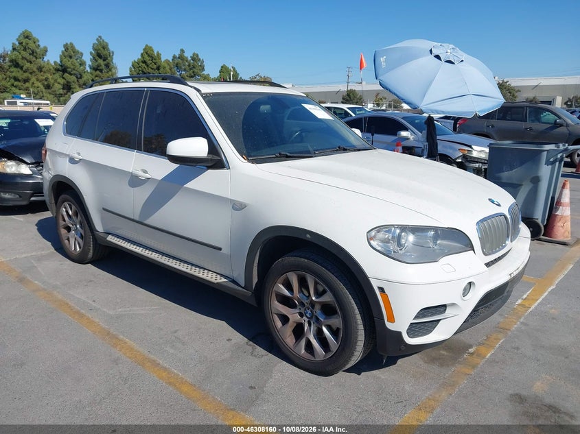 2013 BMW X5 XDRIVE35I/XDRIVE35I PREMIUM/XDRIVE35I SPORT ACTIVITY | 5UXZV4C57D0B20425 | UPCARS
