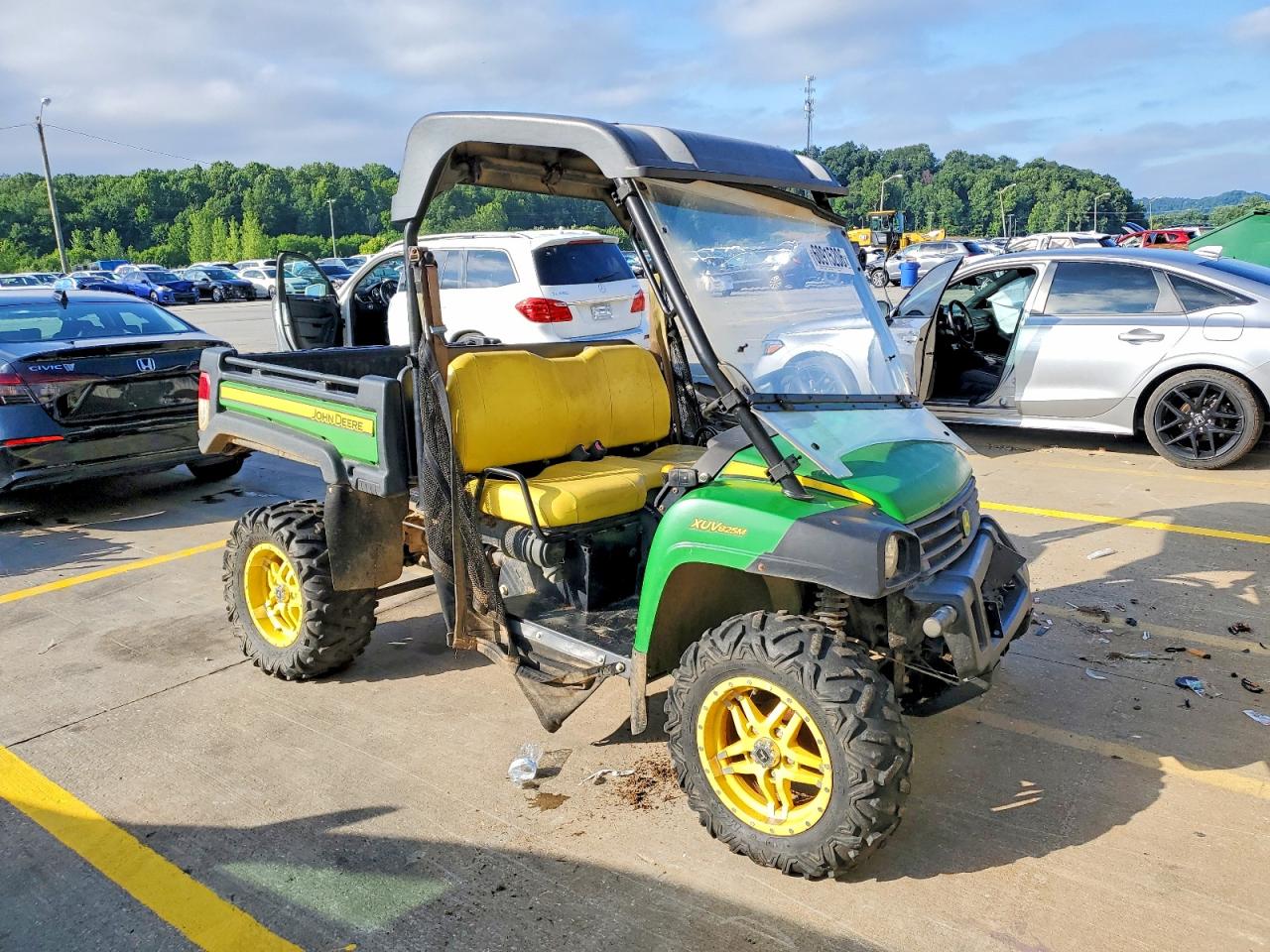 2020 JOHN DEERE GATOR 825 UTILITY VEHICLE | 1M0825MAELM030413 | UPCARS