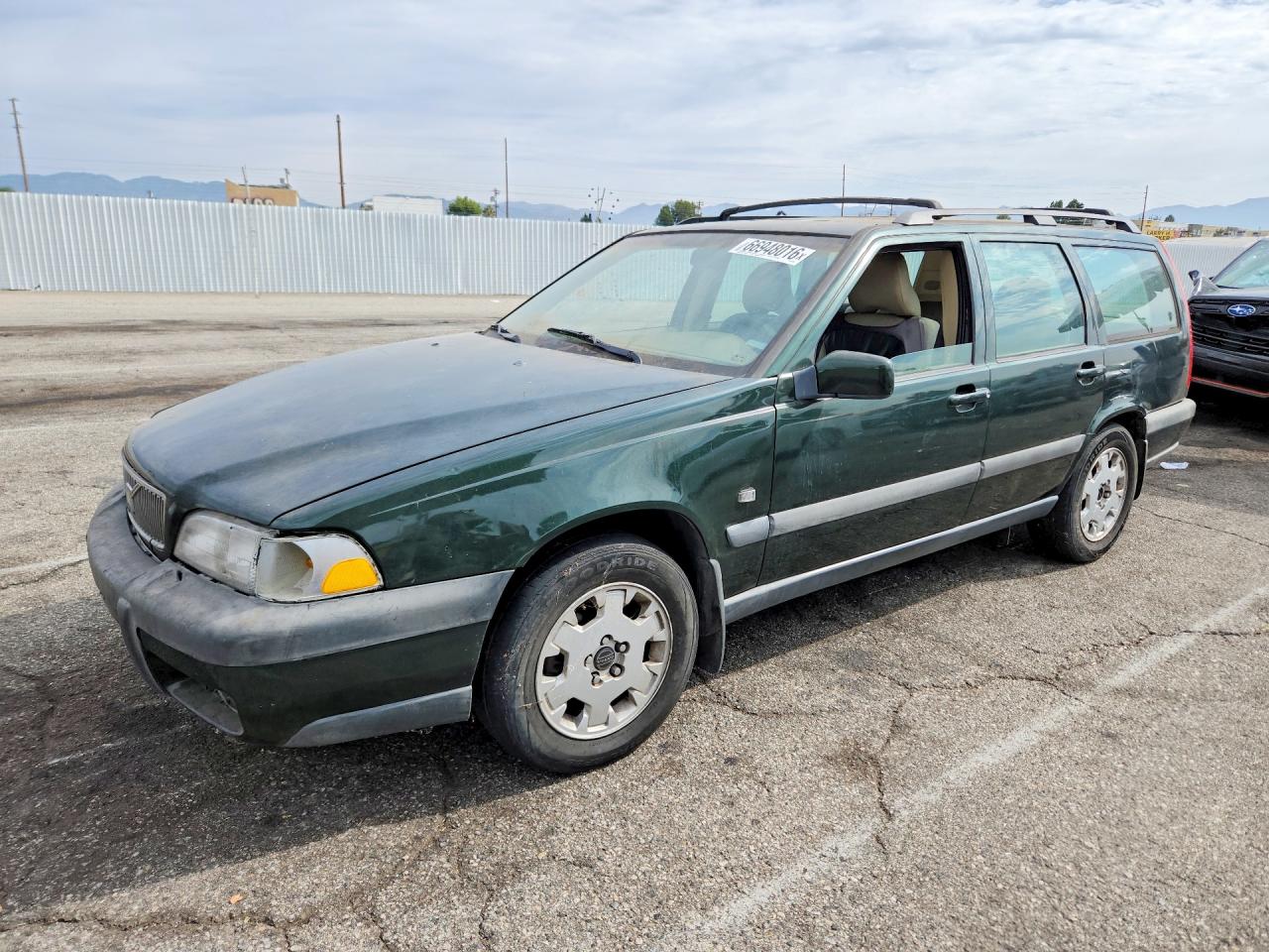 2000 VOLVO V70 XC | YV1LZ56D6Y2657339 | UPCARS