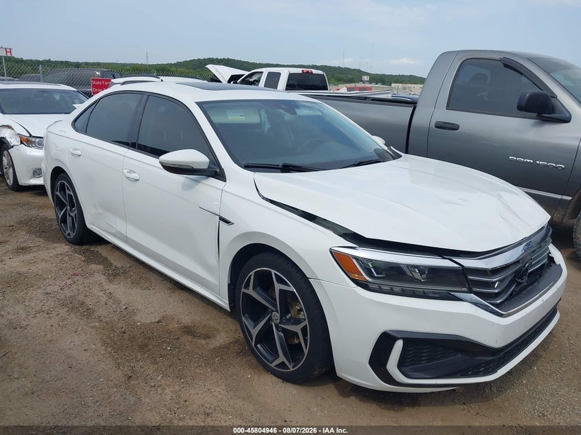 2020 VOLKSWAGEN PASSAT 2.0T R-LINE | 1VWMA7A35LC016890 | UPCARS