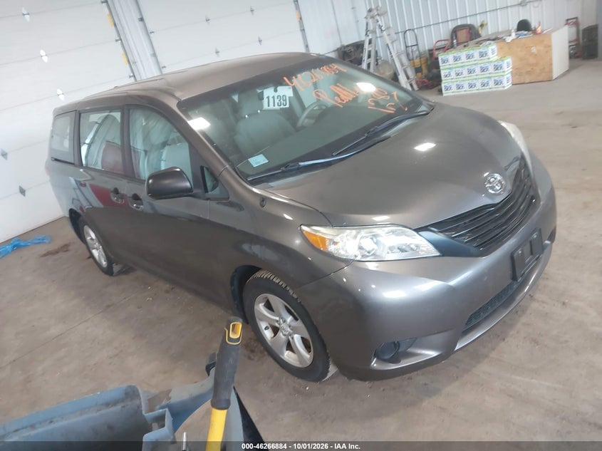 2012 TOYOTA SIENNA BASE 7 PASSENGER | 5TDKA3DC3CS013094 | UPCARS