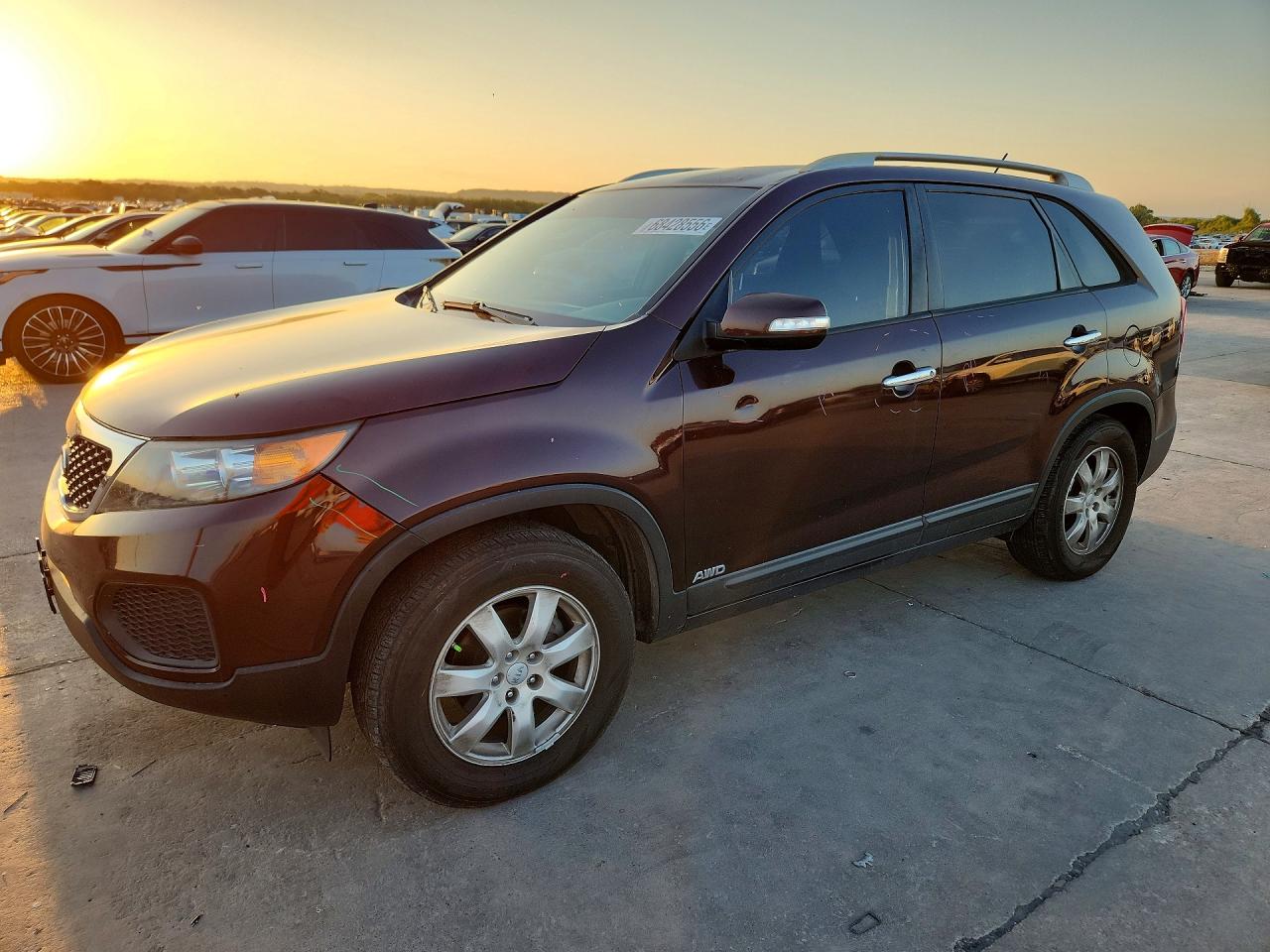 2013 KIA SORENTO LX | 5XYKTDA27DG343587 | UPCARS