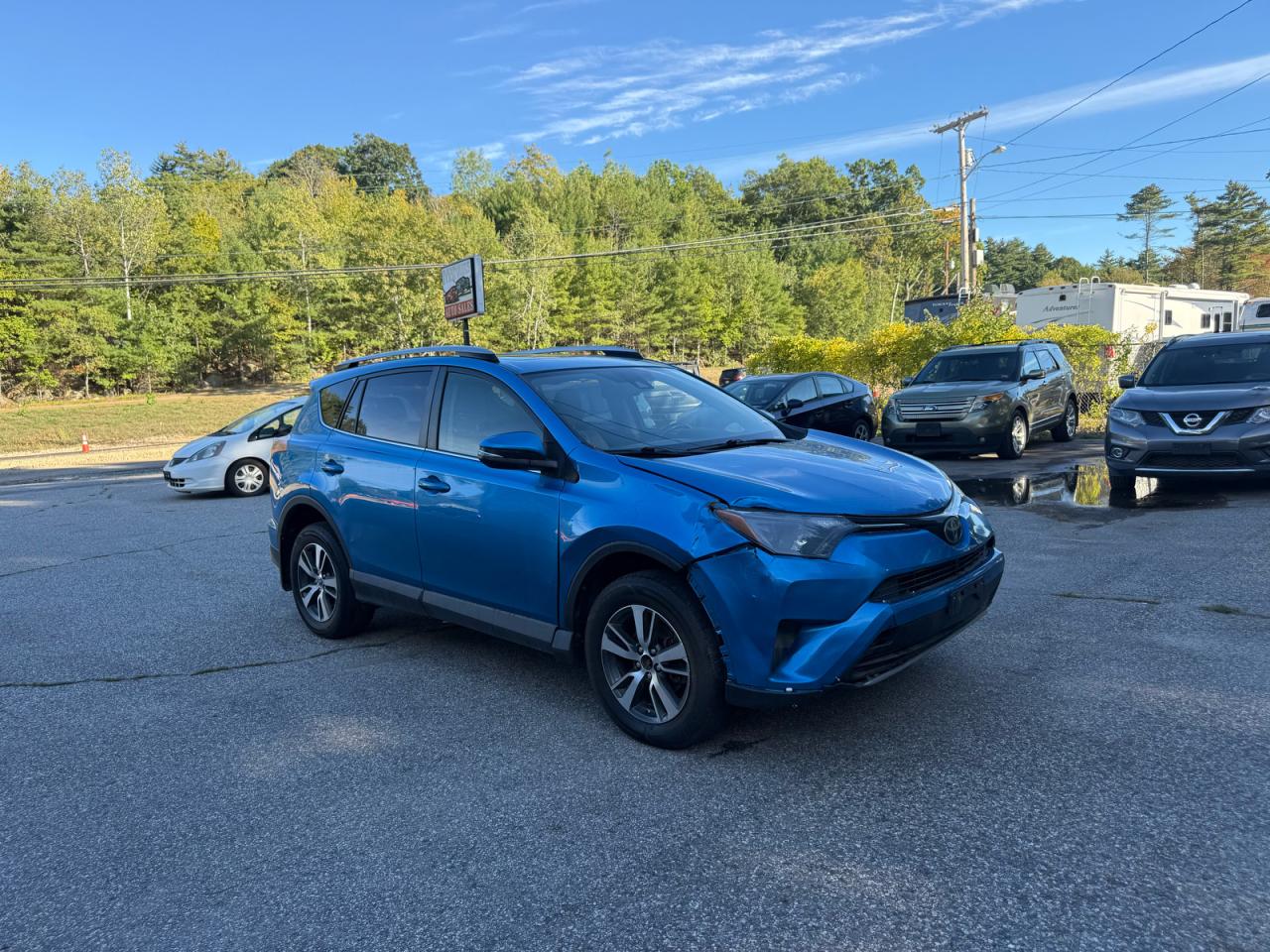 2017 TOYOTA RAV4 XLE | JTMRFREV2HJ168047 | UPCARS
