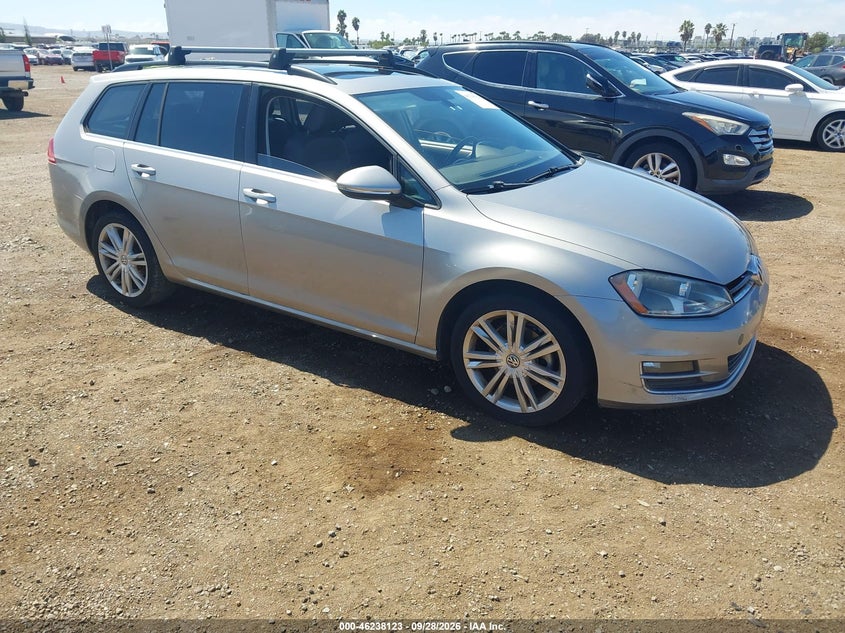 2015 VOLKSWAGEN GOLF SPORTWAGEN TDI SE 4-DOOR | 3VWCA7AU6FM504740 | UPCARS
