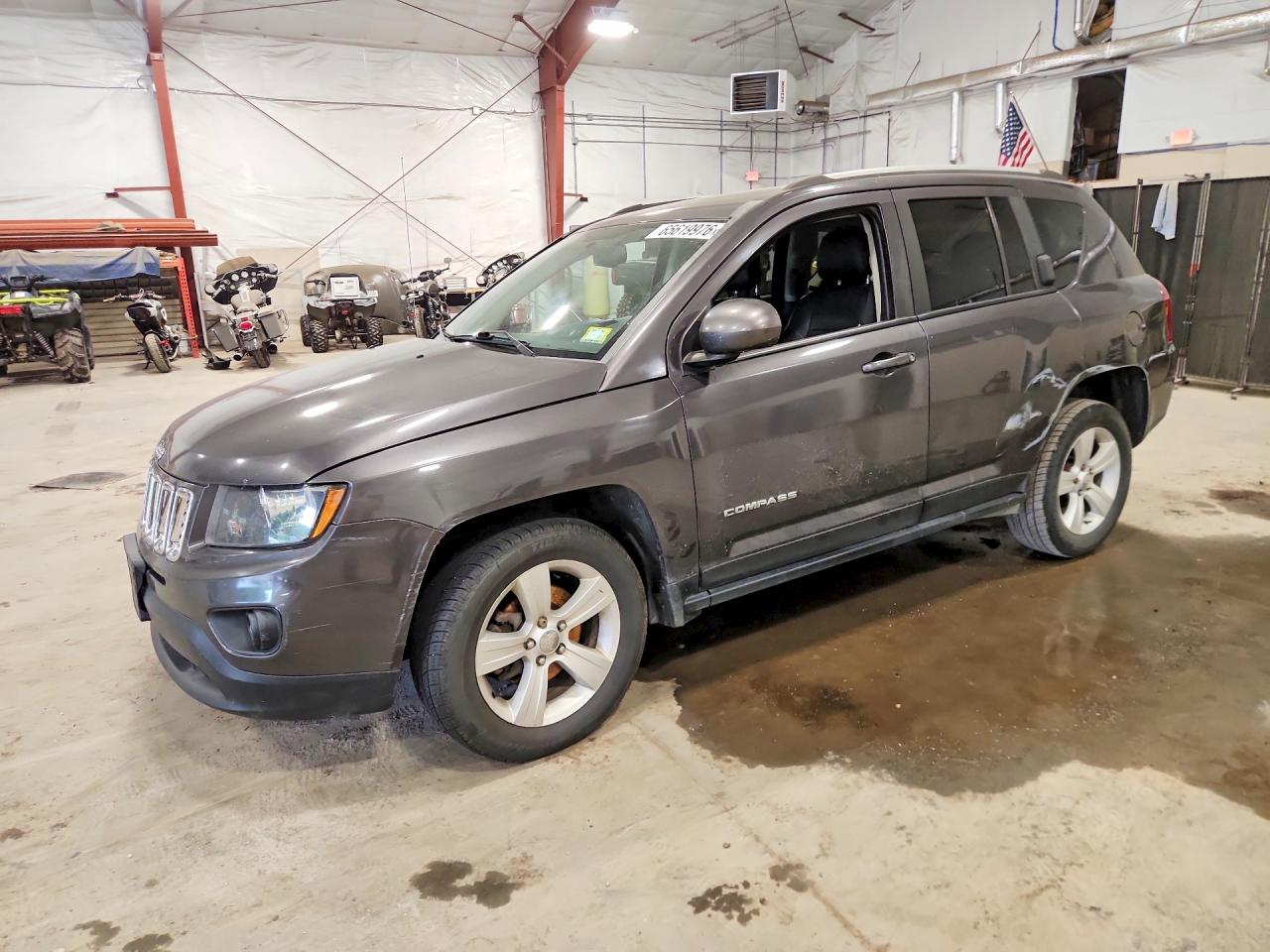2016 JEEP COMPASS LATITUDE | 1C4NJDEB7GD758182 | UPCARS