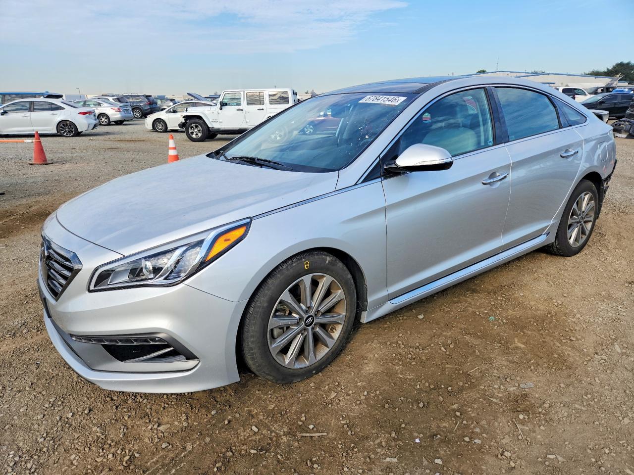 2016 HYUNDAI SONATA LIMITED | 5NPE34AF5GH388847 | UPCARS