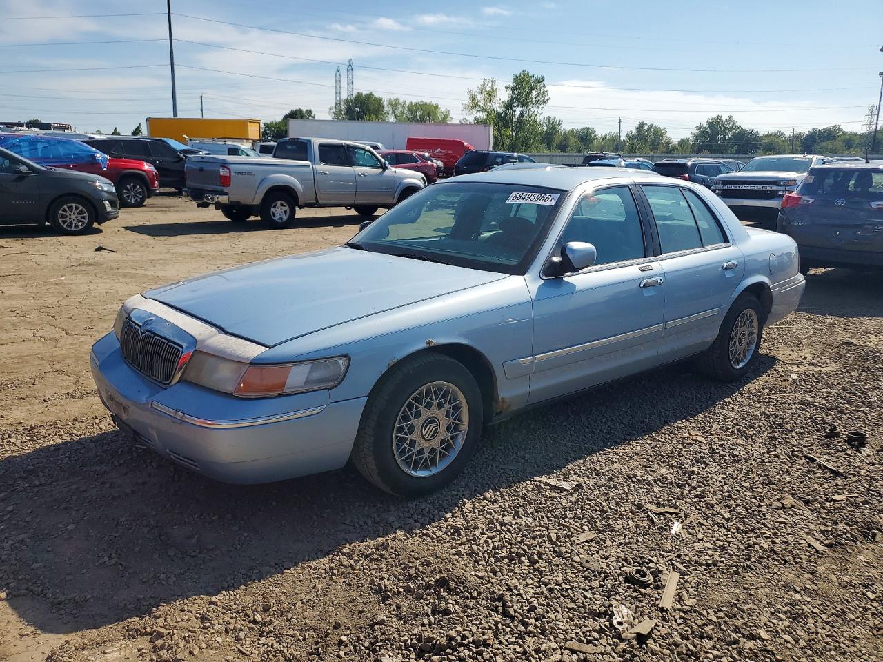 2001 MERCURY GRMARQUIS GS | 2MEFM74WX1X627232 | UPCARS