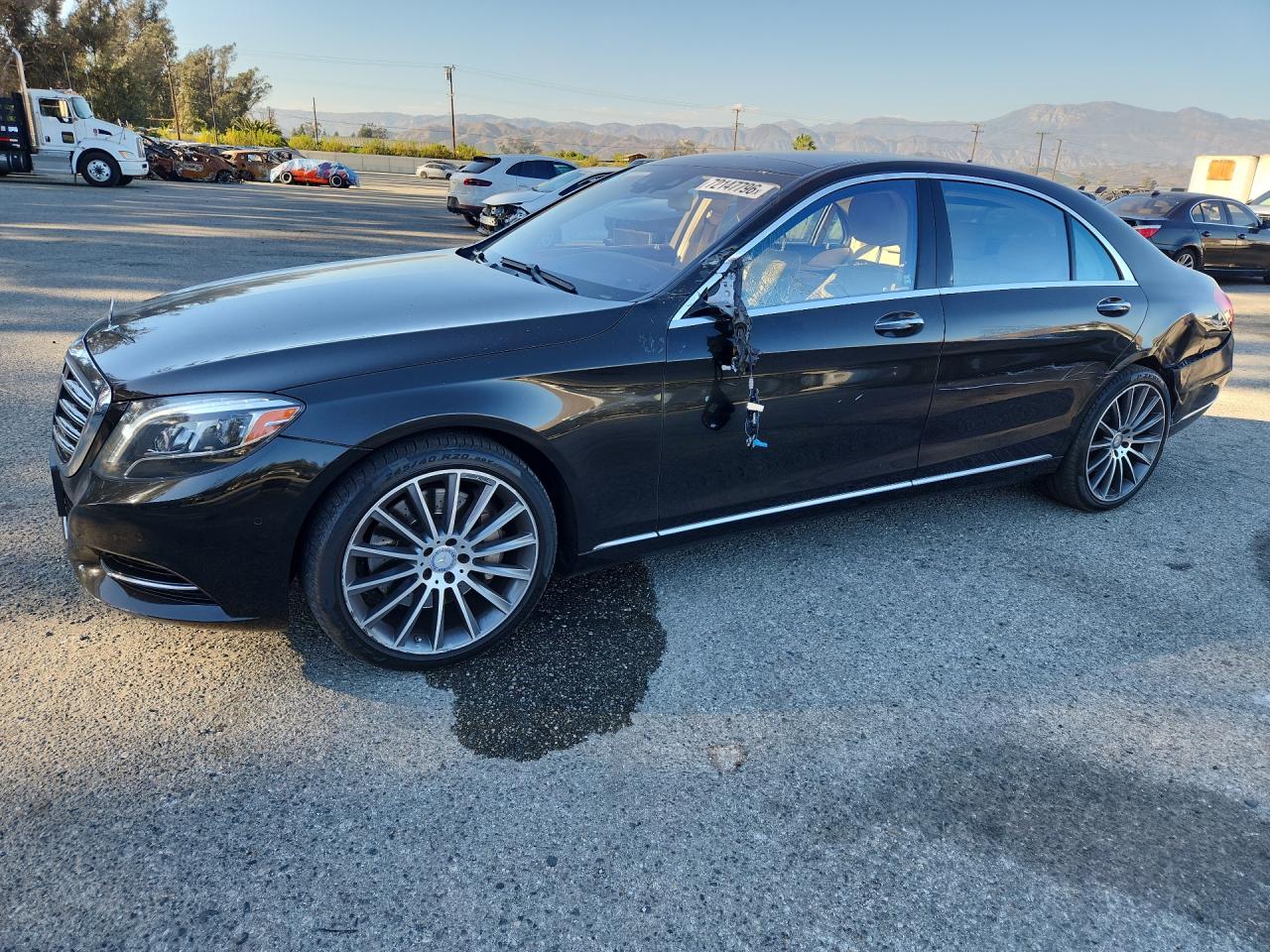 2015 MERCEDES-BENZ S-CLASS 550 | WDDUG8CB8FA111543 | UPCARS