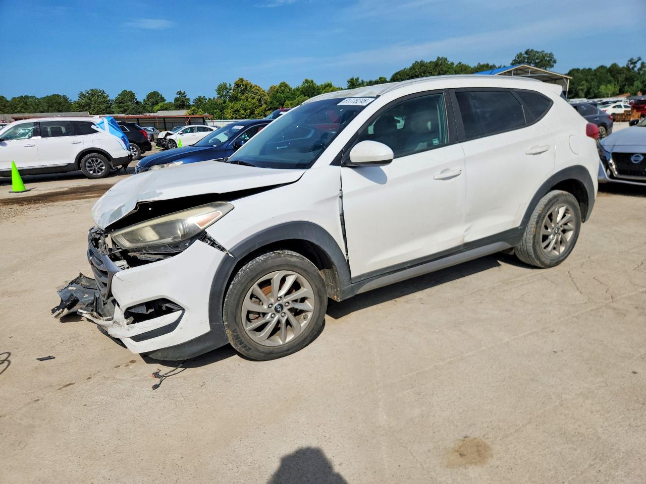 2017 HYUNDAI TUCSON SE | KM8J33A4XHU262168 | UPCARS