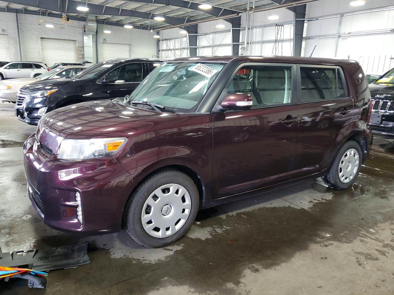 2015 SCION X BASE | JTLZE4FE8FJ081100 | UPCARS