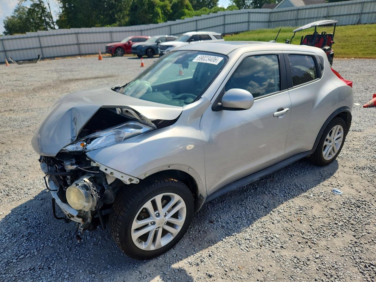 2011 NISSAN JUKE S | JN8AF5MV1BT019930 | UPCARS
