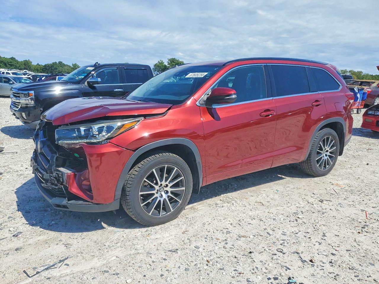 2017 TOYOTA HIGHLANDER SE | 5TDJZRFH5HS385950 | UPCARS