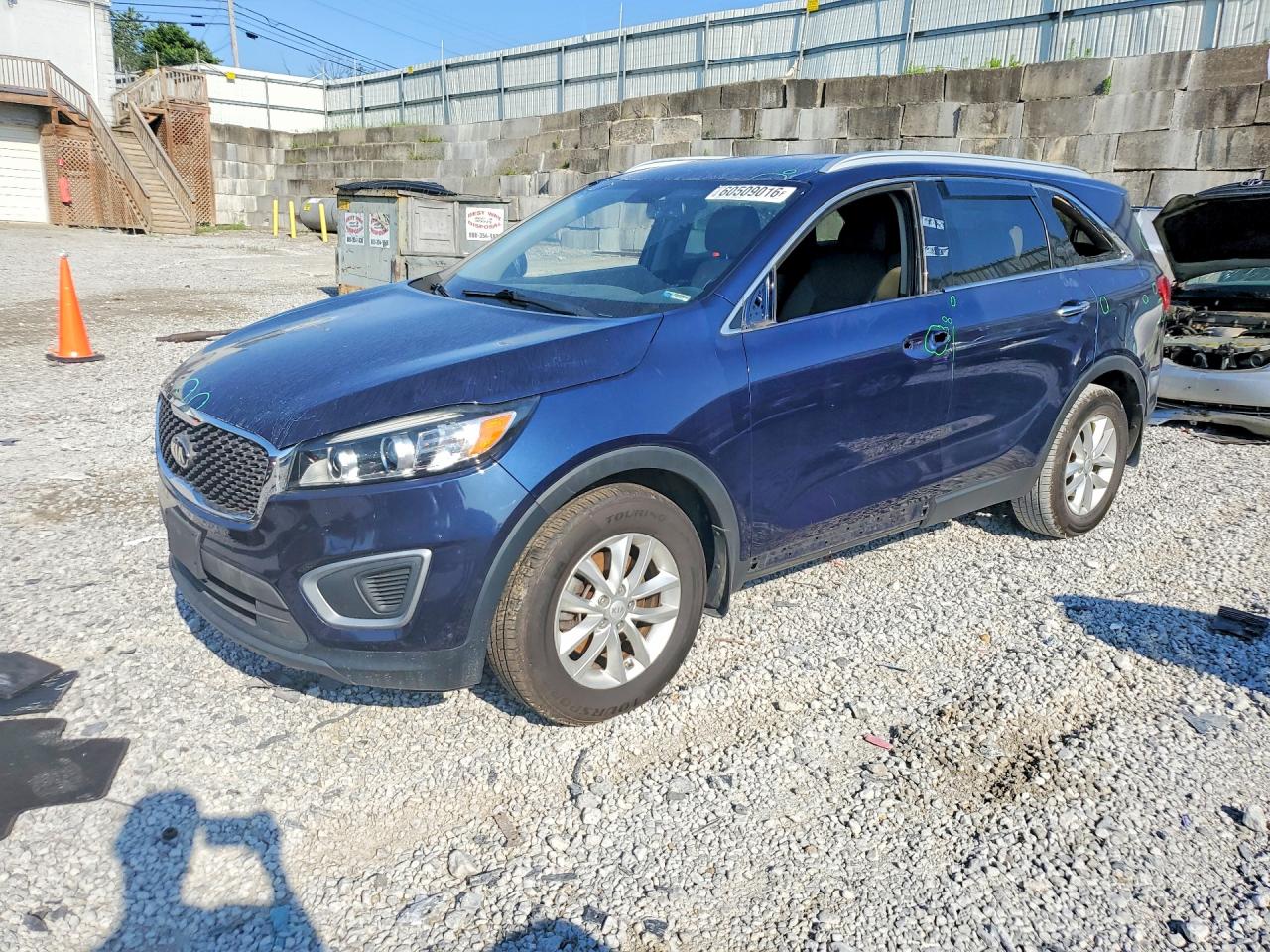 2017 KIA SORENTO LX | 5XYPG4A38HG258427 | UPCARS