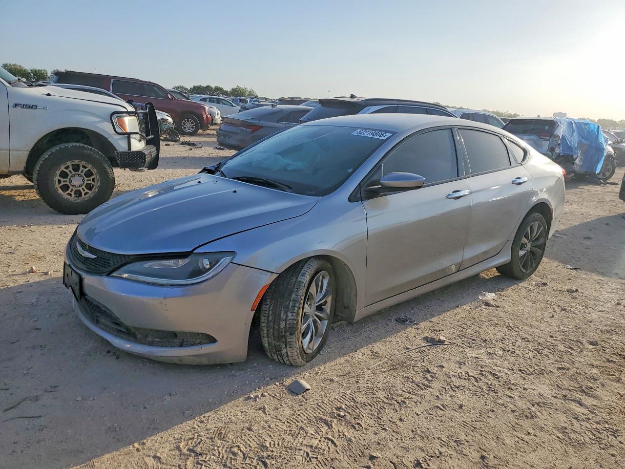 2015 CHRYSLER 200 S | 1C3CCCBB2FN701854 | UPCARS