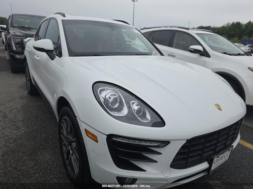 2016 PORSCHE MACAN S | WP1AB2A51GLB55135 | UPCARS