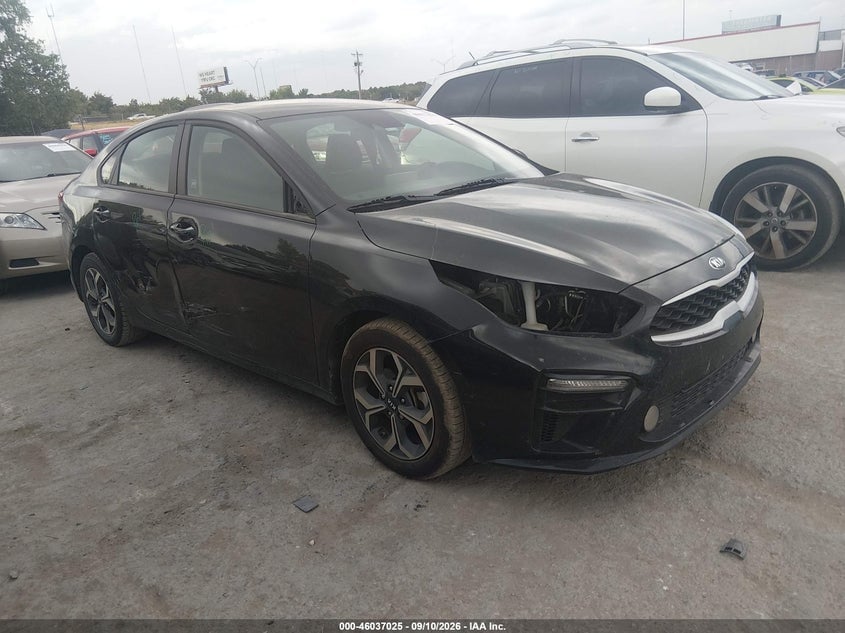 2019 KIA FORTE LXS | 3KPF24AD5KE057074 | UPCARS