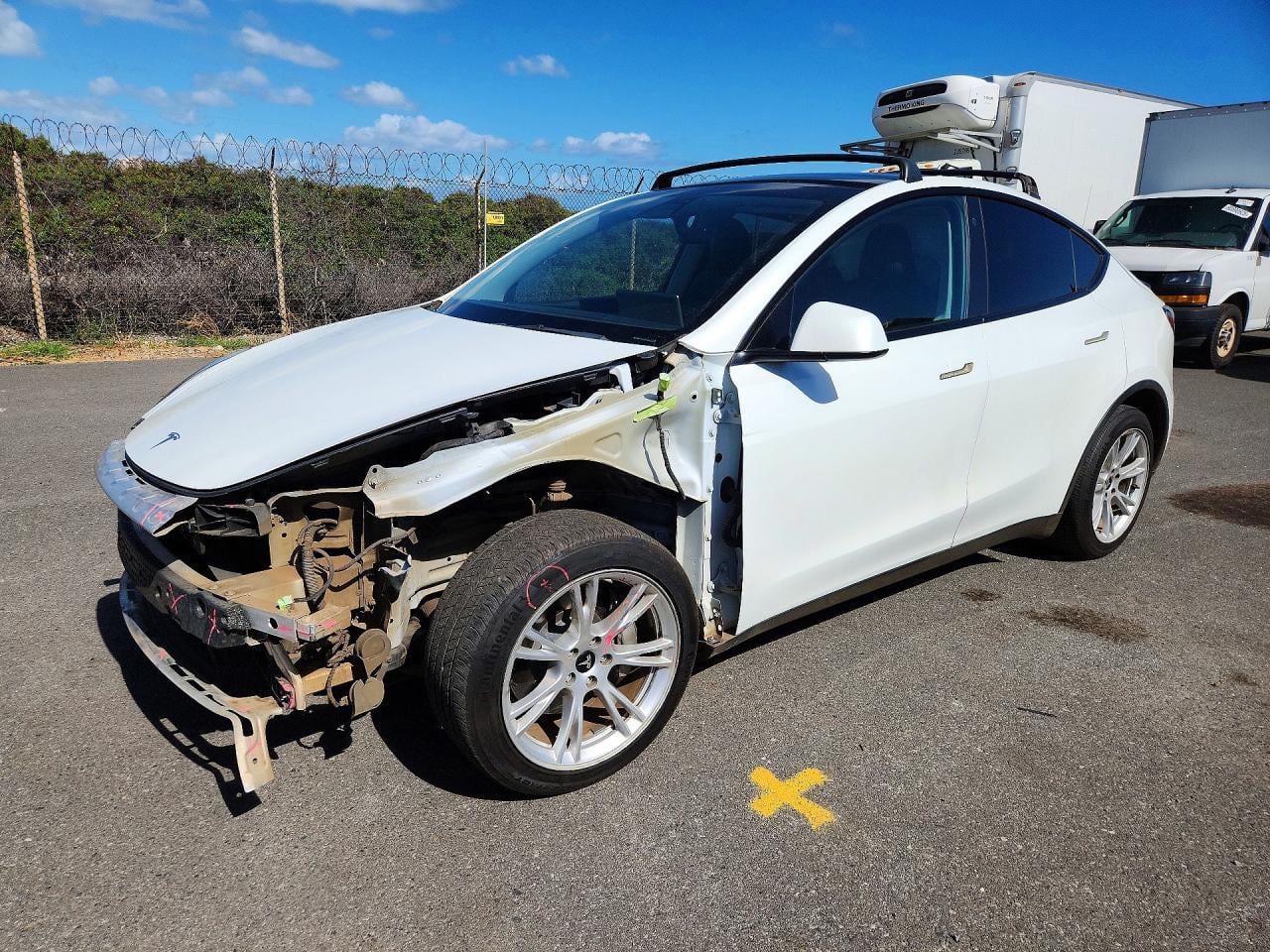 2022 TESLA MODEL Y | 7SAYGDEE3NF361616 | UPCARS