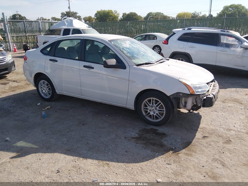 2010 FORD FOCU SE | 1FAHP3FN6AW196470 | UPCARS