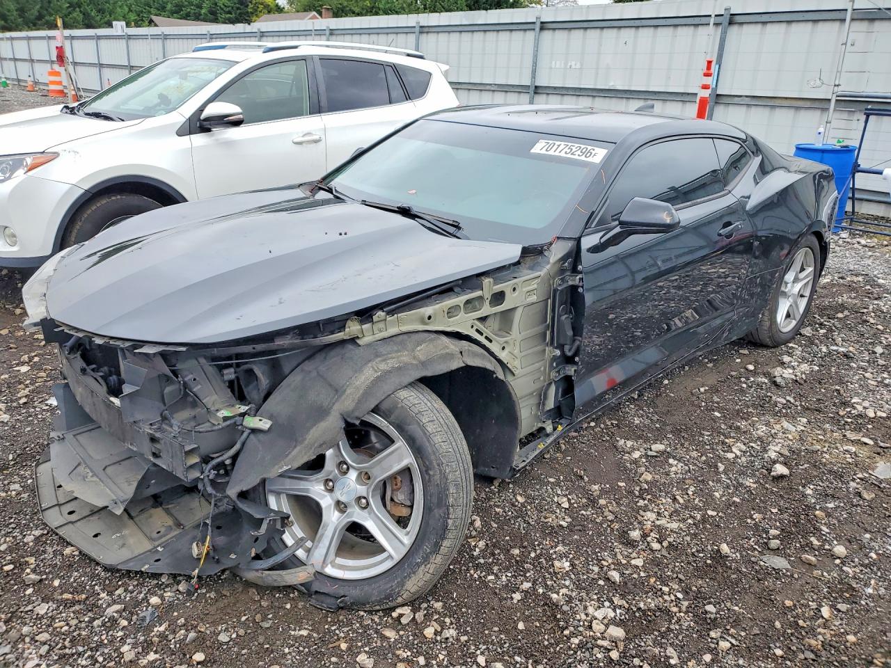 2017 CHEVROLET CAMARO LT | 1G1FB1RS5H0201847 | UPCARS
