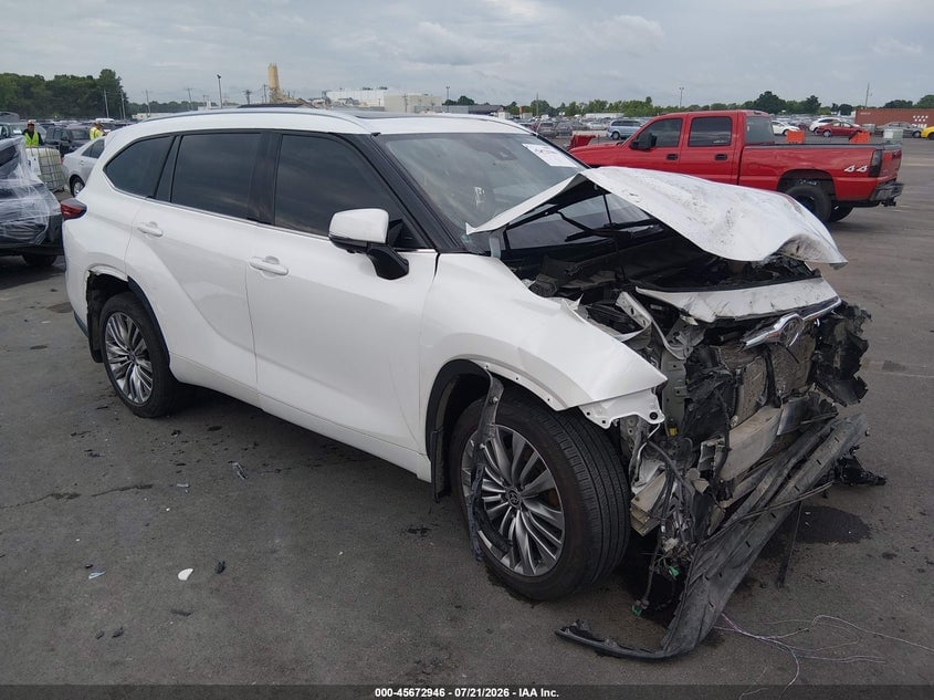 2023 TOYOTA HIGHLANDER PLATINUM | 5TDKDRBH8PS508518 | UPCARS
