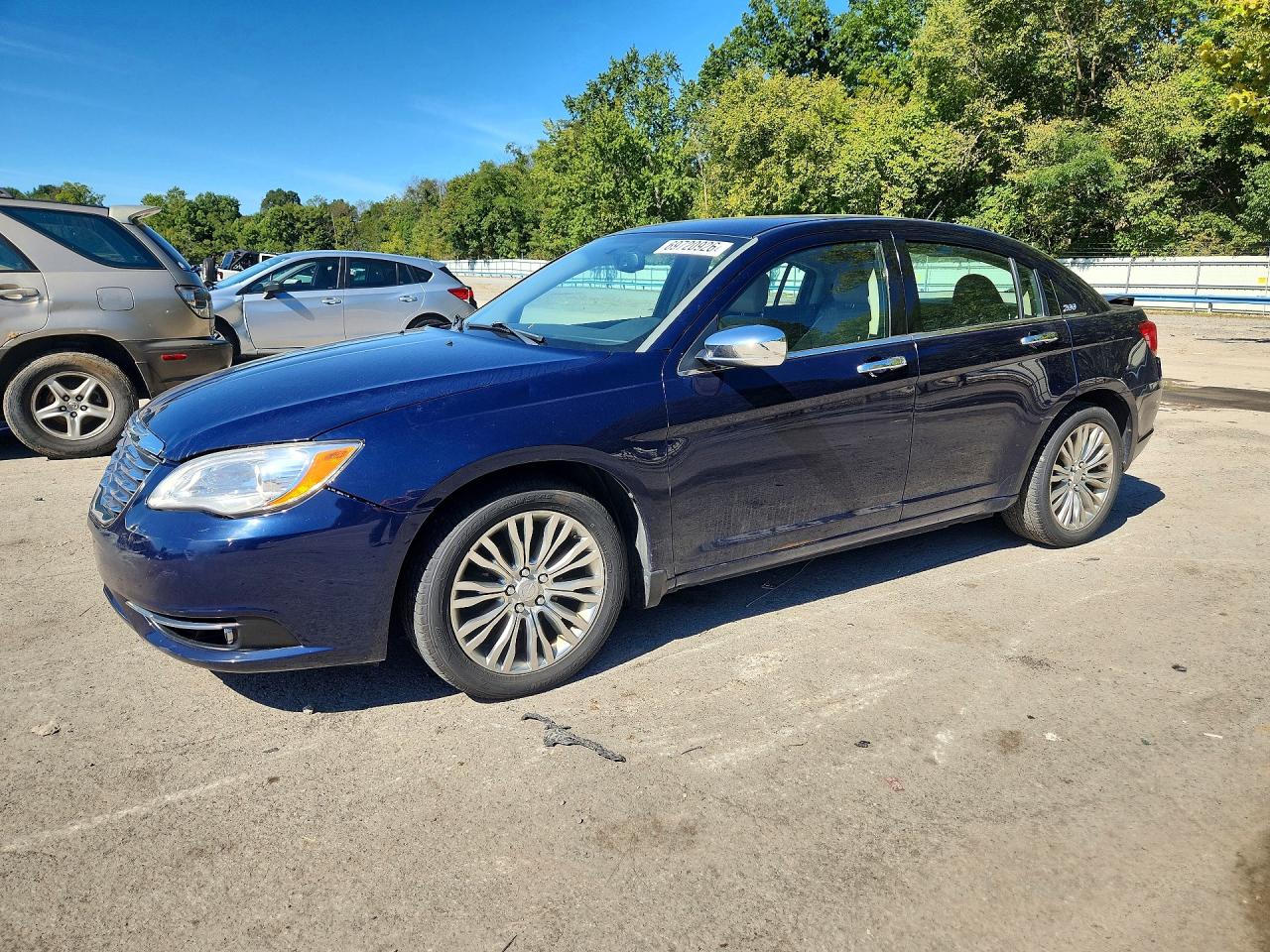 2013 CHRYSLER 200 LIMITED | 1C3CCBCG2DN615395 | UPCARS