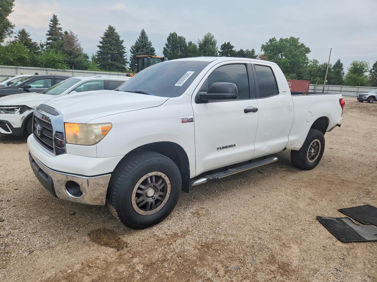 2008 TOYOTA TUNDRA SR5 | 5TFBV541X8X071820 | UPCARS