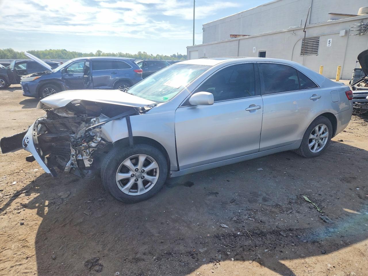 2011 TOYOTA CAMRY LE | 4T4BF3EK6BR170217 | UPCARS