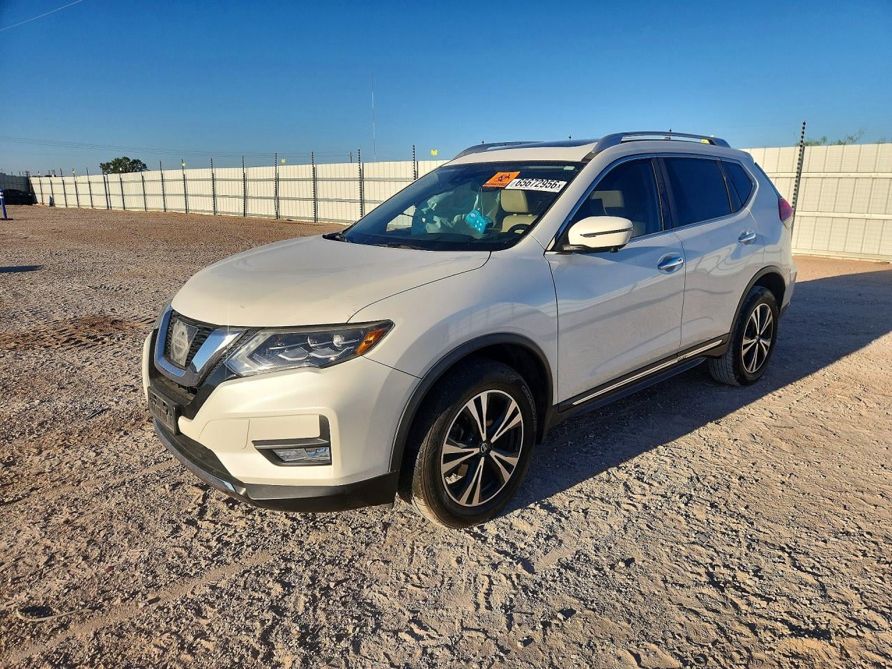2017 NISSAN ROGUE SL | JN8AT2MV8HW022967 | UPCARS
