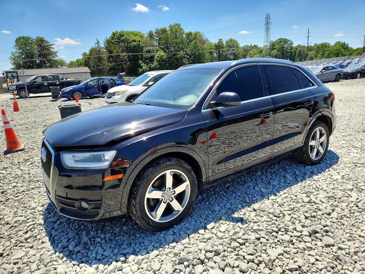 2015 AUDI Q3 PREMIUM PLUS | WA1EFCFS1FR012719 | UPCARS