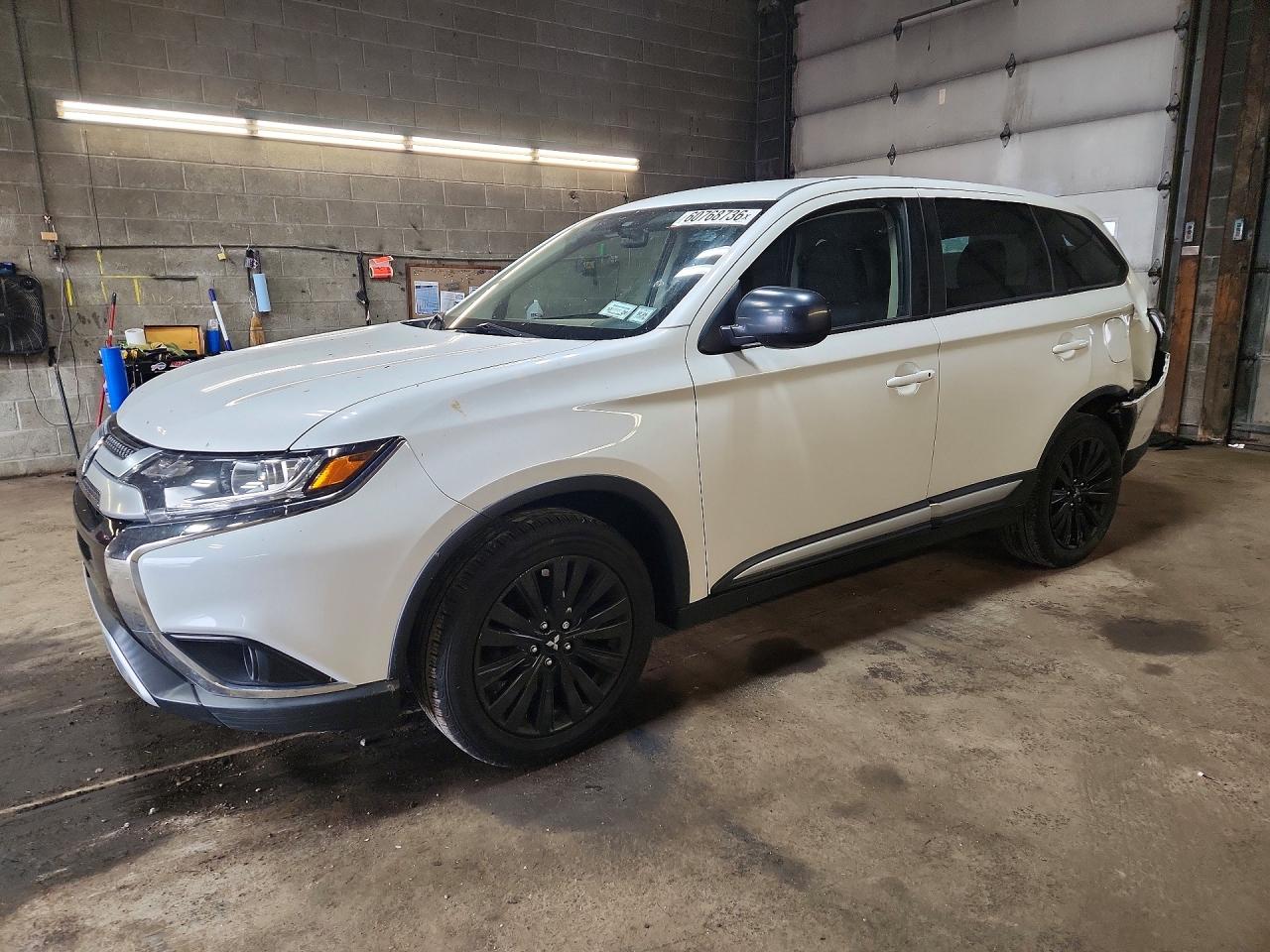 2019 MITSUBISHI OUTLANDER SE | JA4AZ3A32KZ003673 | UPCARS