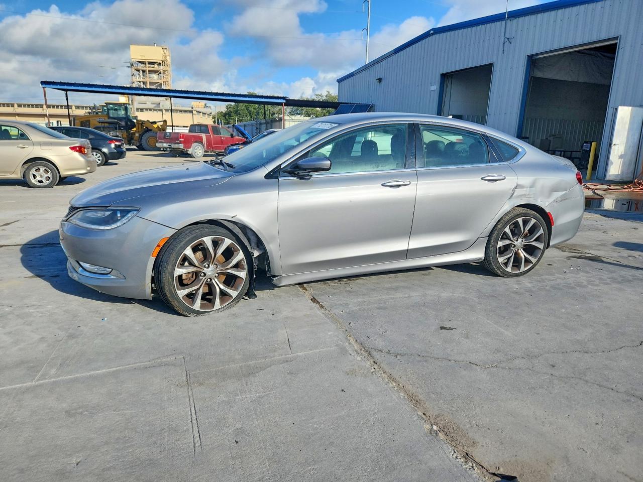 2015 CHRYSLER 200 C | 1C3CCCCG8FN526438 | UPCARS