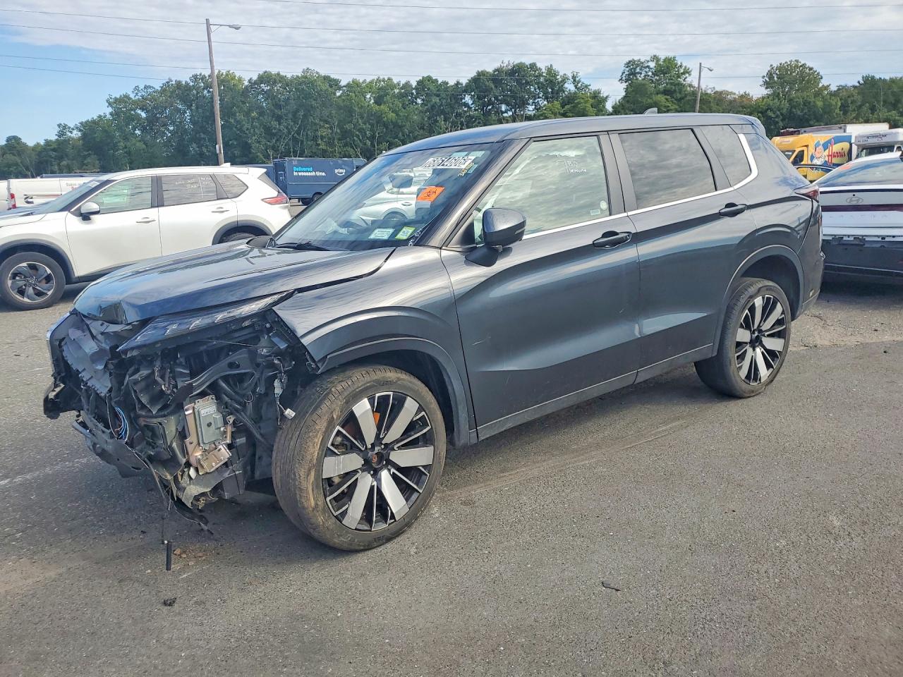 2025 MITSUBISHI OUTLANDER SE | JA4J4VA81SZ014783 | UPCARS