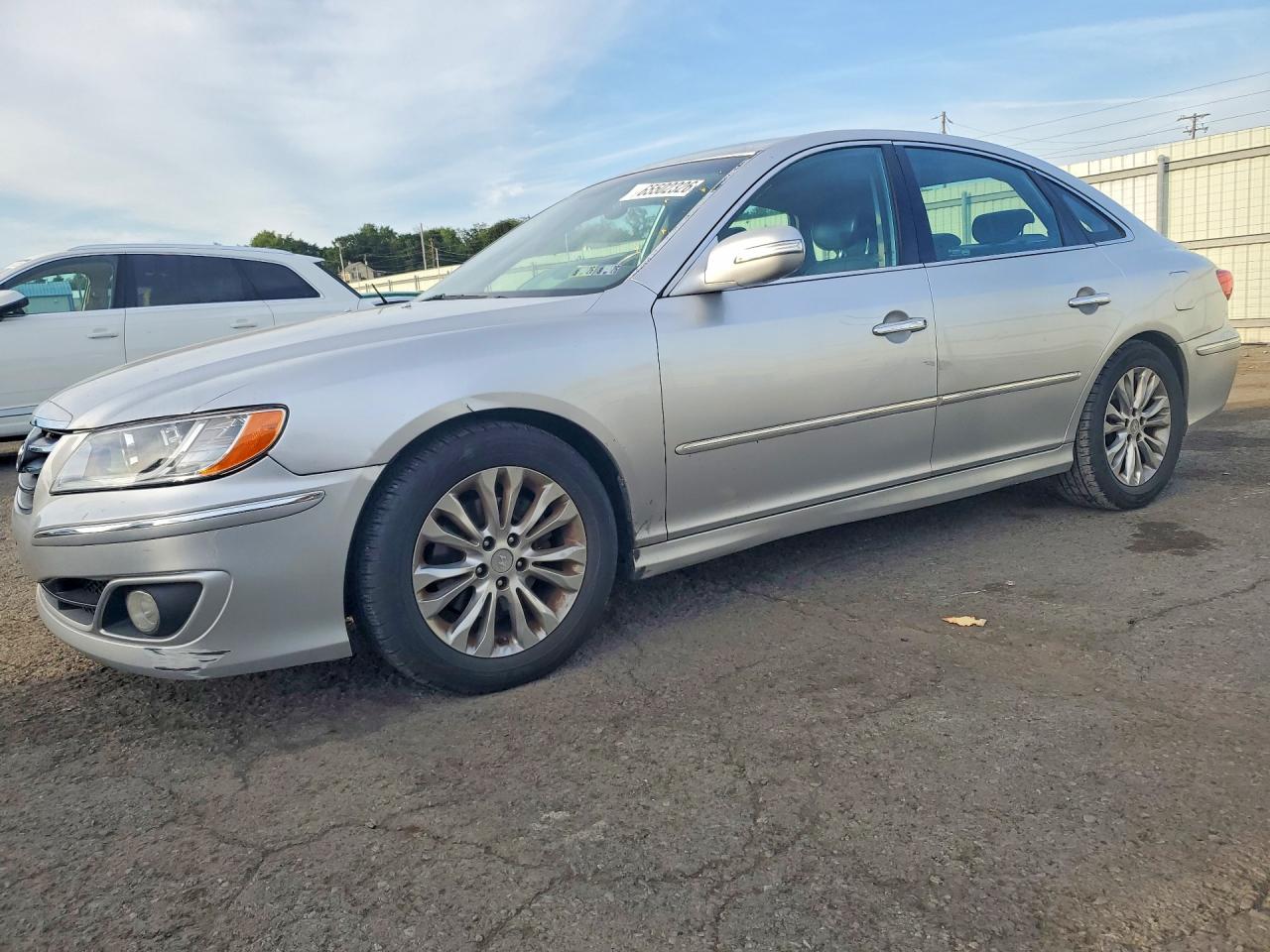 2011 HYUNDAI AZERA LIMITED | KMHFC4DF2BA552180 | UPCARS