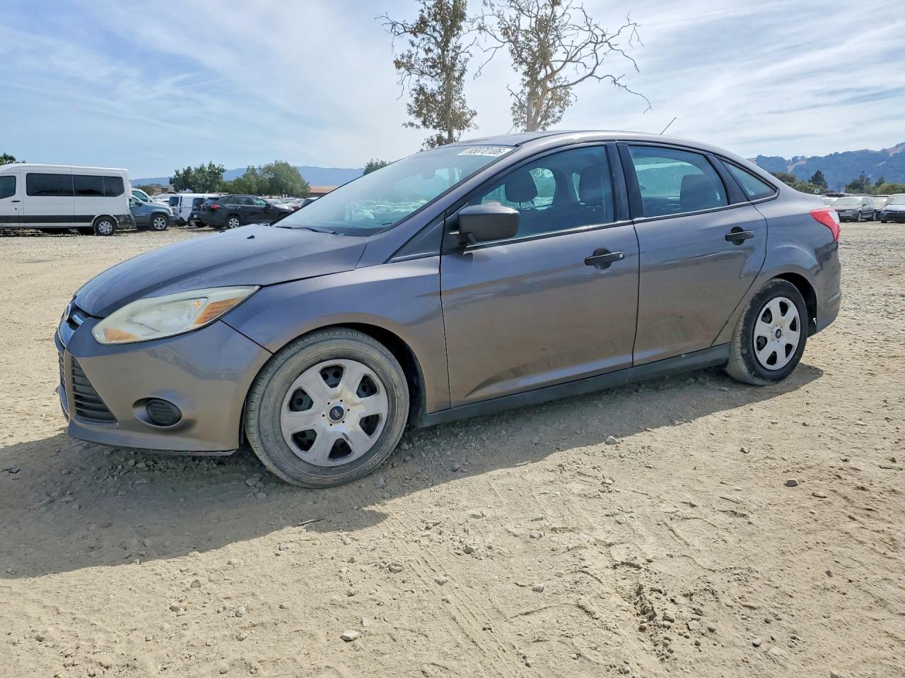 2014 FORD FOCU S | 1FADP3E27EL287342 | UPCARS
