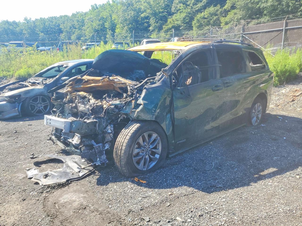 2021 TOYOTA SIENNA LE | N0V1N64074026 | UPCARS
