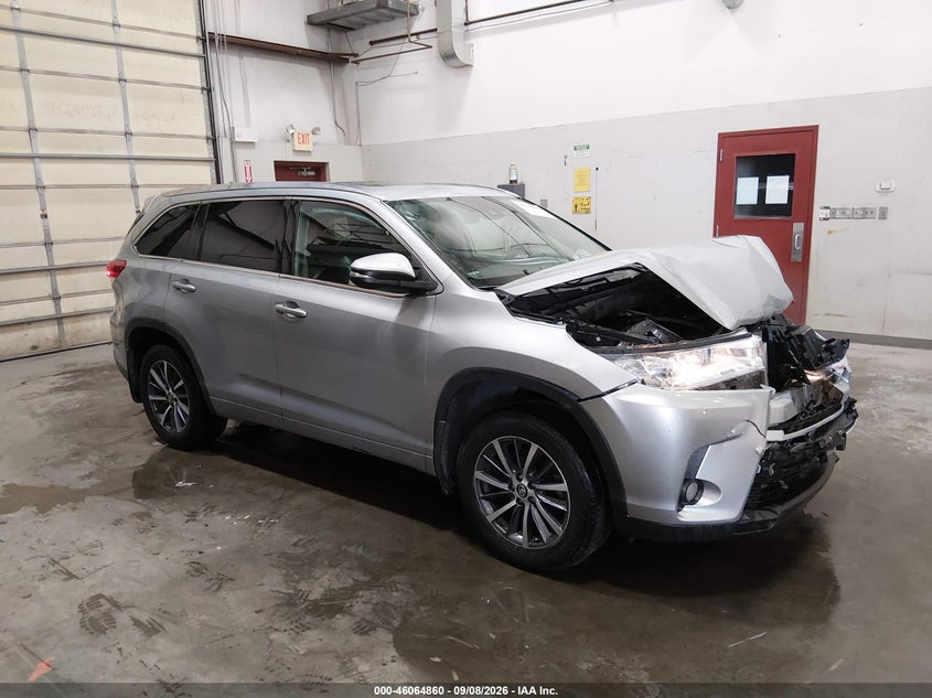 2018 TOYOTA HIGHLANDER XLE | 5TDJZRFH9JS541350 | UPCARS