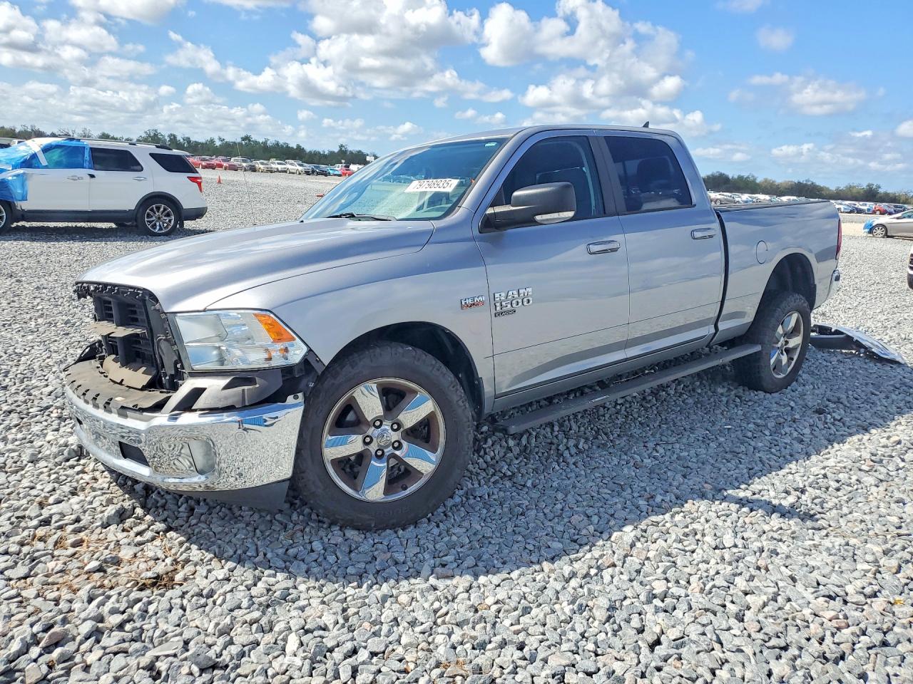 2019 RAM 1500 SLT | 1C6RR6TTXKS683250 | UPCARS
