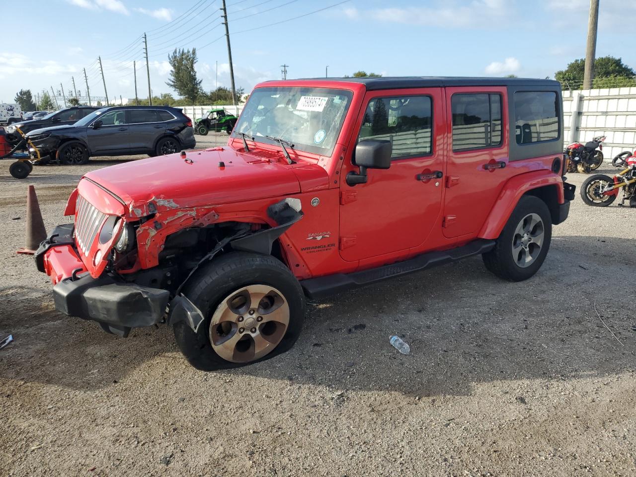 2017 JEEP WRANGLER SAHARA | 1C4BJWEG7HL520625 | UPCARS