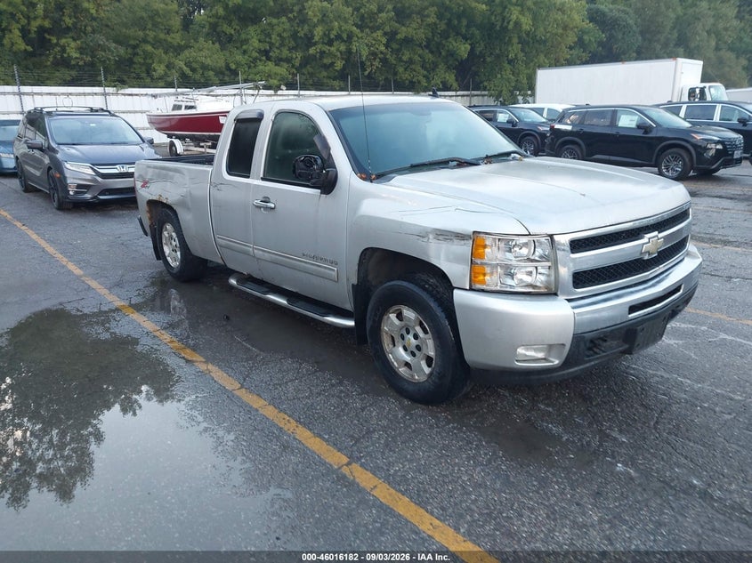 2010 CHEVROLET SILVERADO 1500 LT | 1GCSKSE35AZ127132 | UPCARS