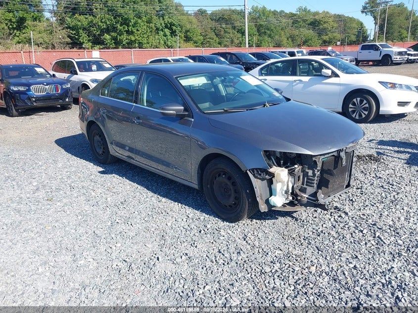 2013 VOLKSWAGEN JETTA 2.5L SE | 3VWDP7AJ3DM218995 | UPCARS