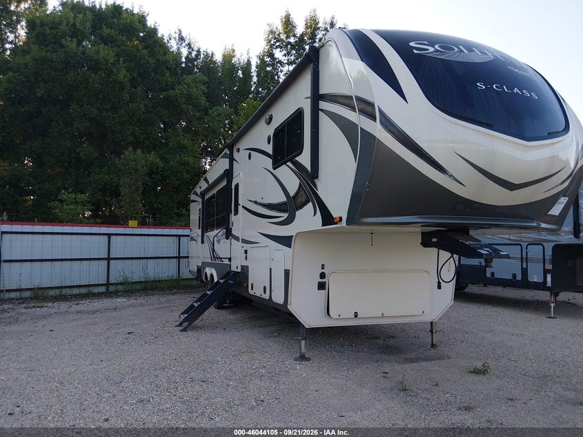 2020 GRAND DESIGN SOLITUDE | 573FS422XL9904828 | UPCARS