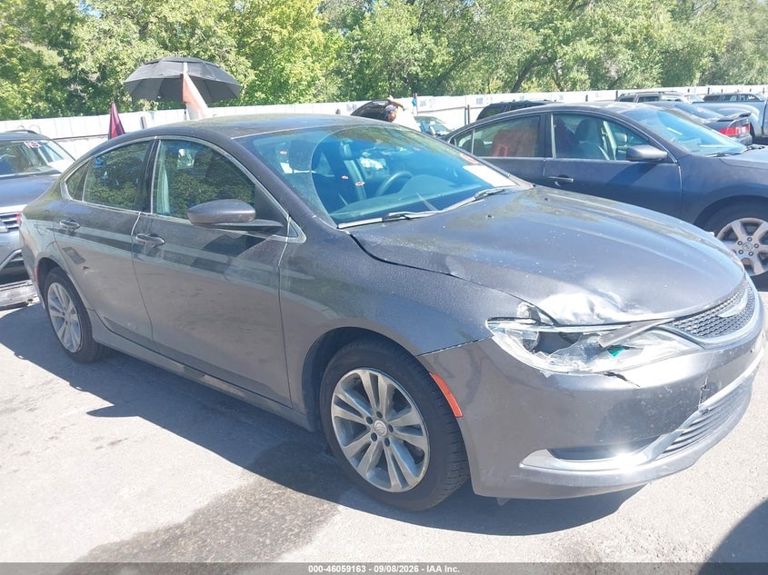 2015 CHRYSLER 200 LIMITED | 1C3CCCAB8FN624778 | UPCARS