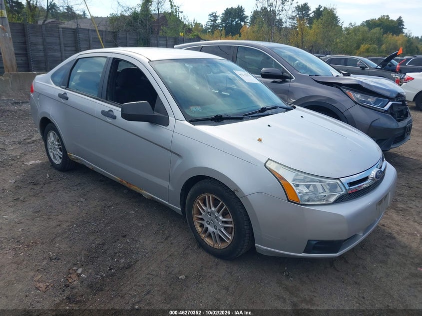 2010 FORD FOCU SE | 1FAHP3FN5AW297774 | UPCARS