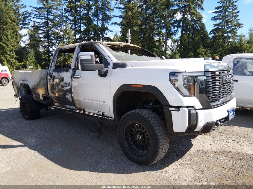 2024 GMC SIERRA 3500HD 4WD  LONG BED DENALI ULTIMATE | 1GT49YEY5RF127406 | UPCARS